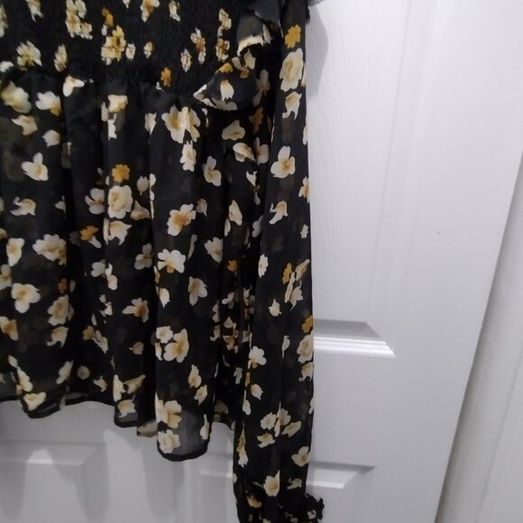 O.P.T. Floral Ruffle Neck Blouse Large Black Sheer Long Sleeve Romantic Top - Picture 6 of 15
